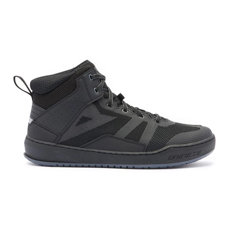 Black Trainers, photo 2 of 4