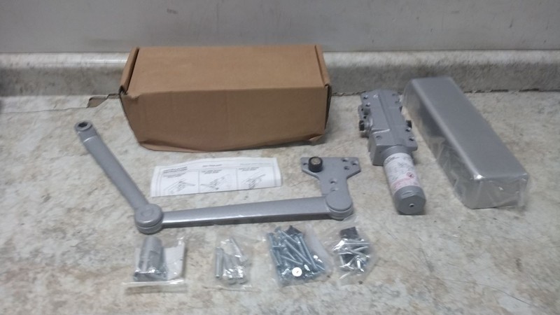 Yale 5831 x 689 GAV 12-1/4 In Housing Length Heavy Duty Door Closer (C)