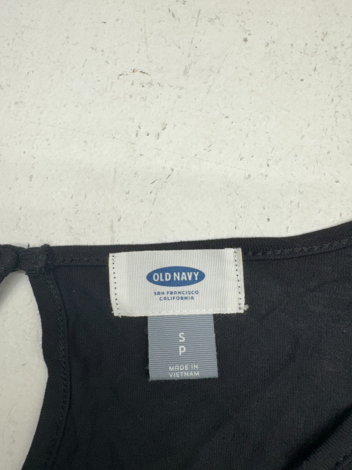 Old Navy Solid Black Long Sleeve Basic T Shirt Wo… - image 3