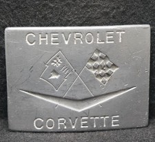 XD29103 VINTAGE 1970s CHEVROLET CORVETTE LUXURY SPORTSCAR MENS BELT BUCKLE