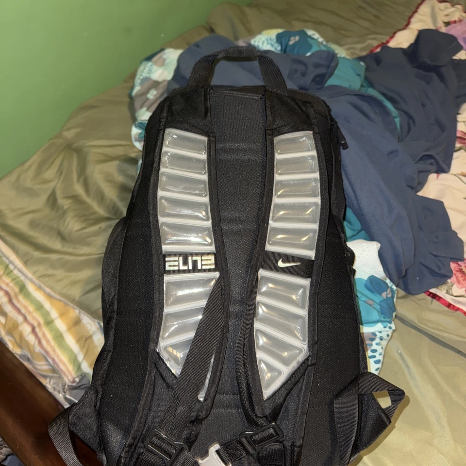 Bolsa de baloncesto Nike Elite Harvard impecable cuidada súper rara 🔥  Foto 4 de 4