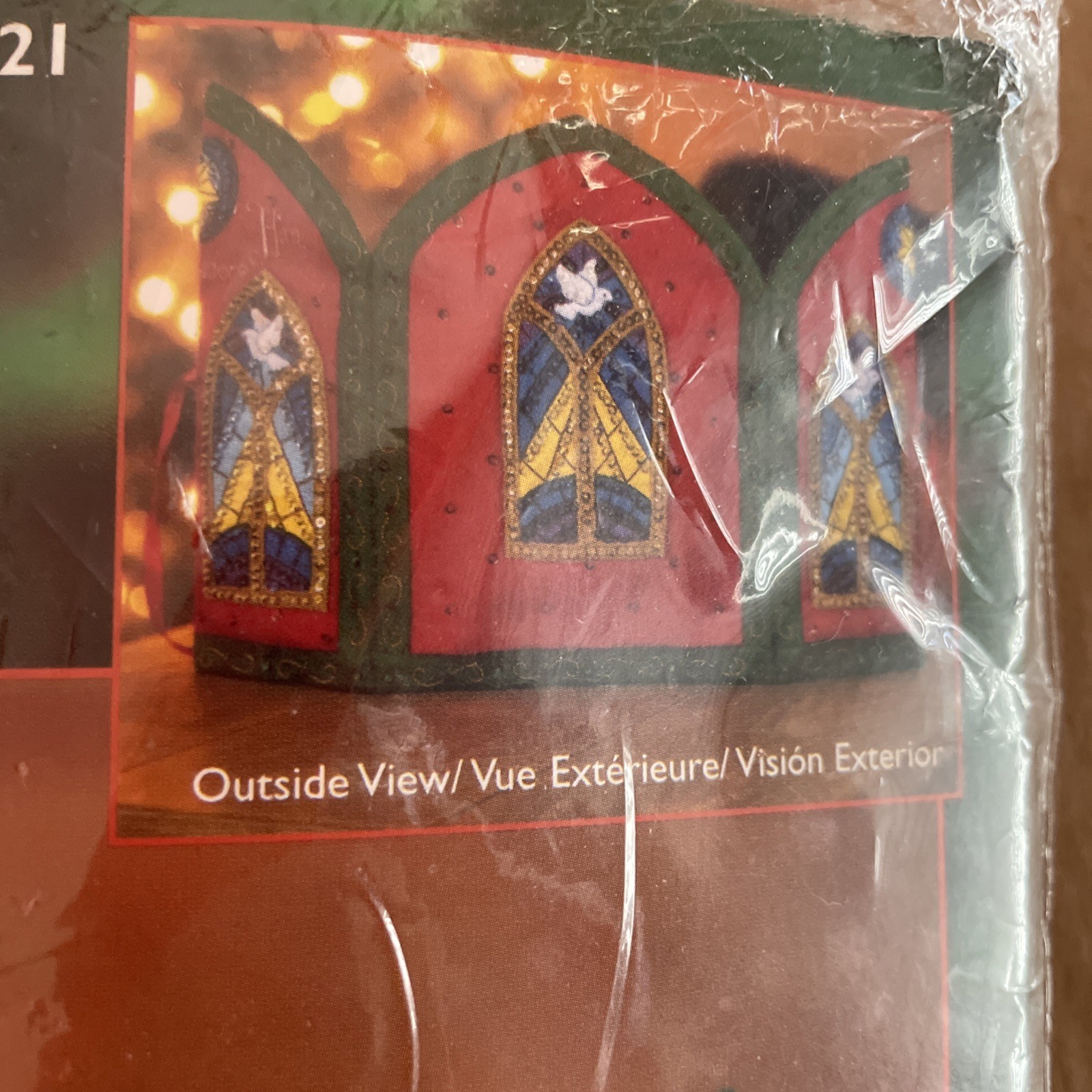 Bucilla Christmas Manger Felt Photo Album ©2003 Plaid Craft Kit # 85021