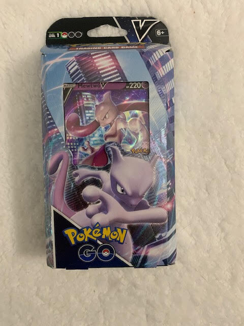 Pokémon TCG Deck Mewtwo V Pokémon Go Copag