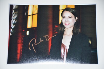 Paula Beer signed 20x30cm  Foto Autogramm / Autograph In Person 6
