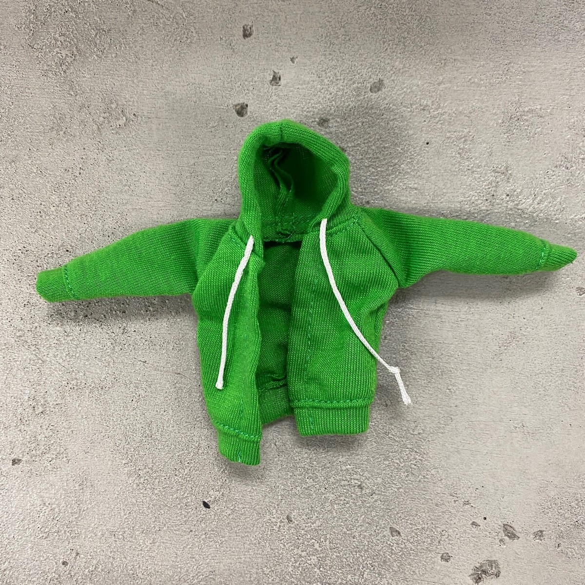 SU-ST-GR: 1/12 fabric green hoodie for 6