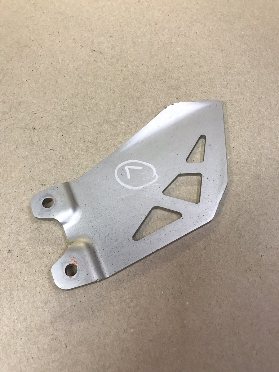 16 17 18 19 Kawasaki ZX10R Left Side Heel Guard OEM #0205 | eBay
