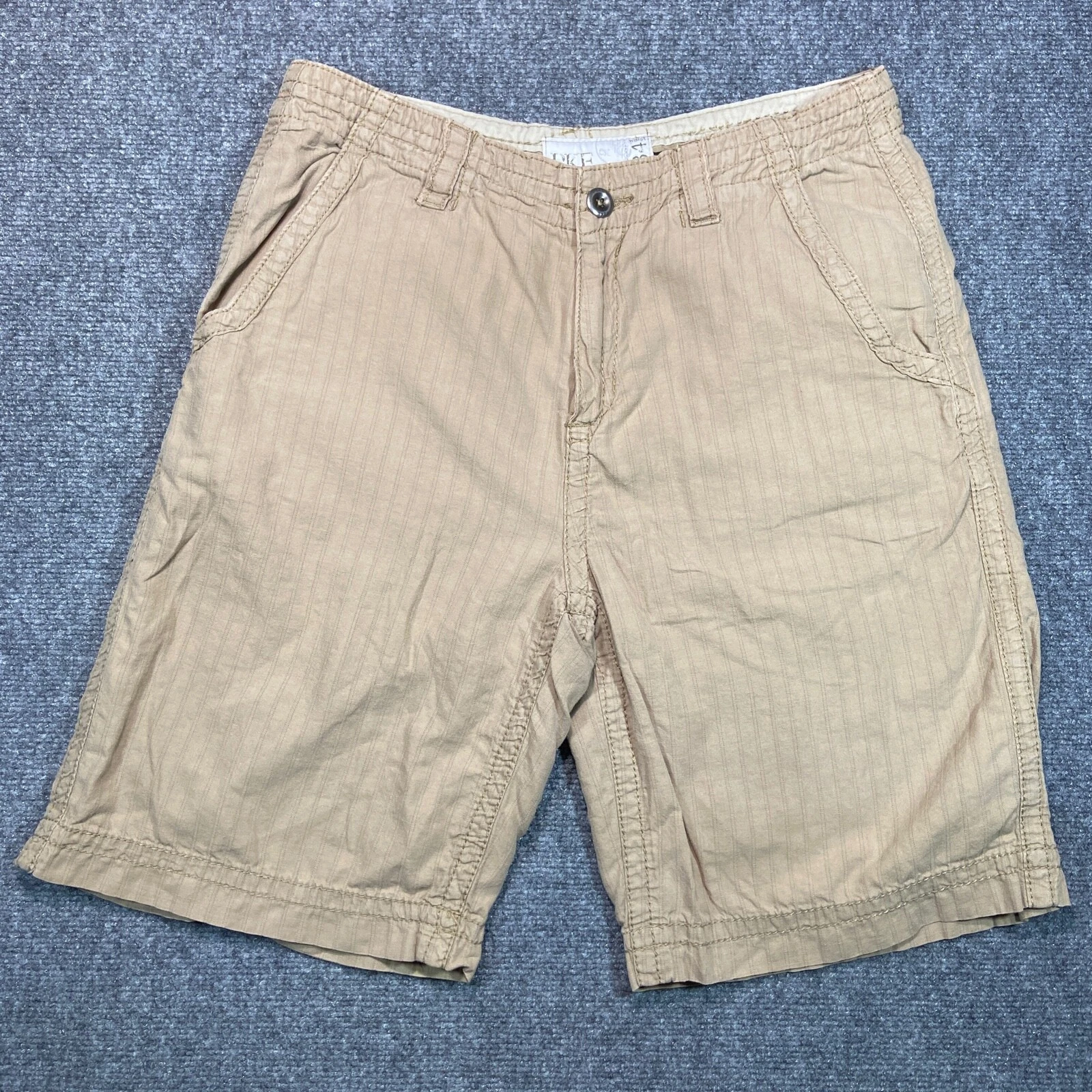 BKE Linen Shorts Mens Size 34 Tan Bermuda Heather Ten Inch Inseam Buckle