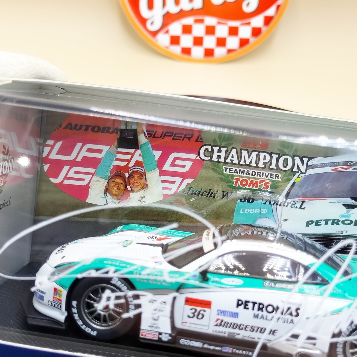 EBBRO 1/43 Super GT500 2009 #36 Petronas Tom's SC430 Champion