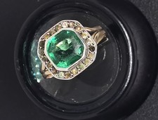Vintage 9ct gold victorian emerald type ring yellow green stones, Sparkly Size N