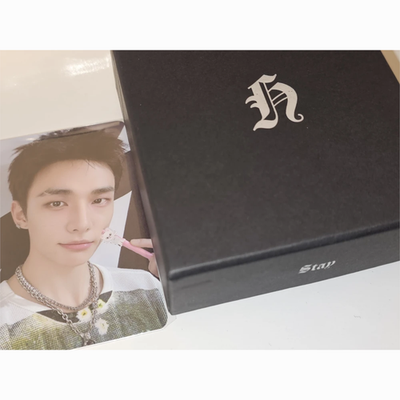 Stray Kids dominATE: celebrATE Official MD Hyunjin Necklace&PC