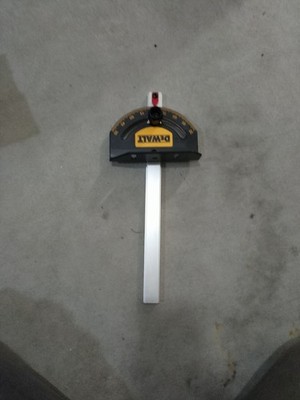 DeWALT N696327 DWE7485 Tischkreissäge Gehrungsanschlag Montage