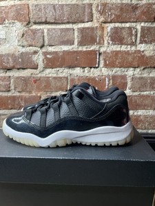 jordan 11 size 2y