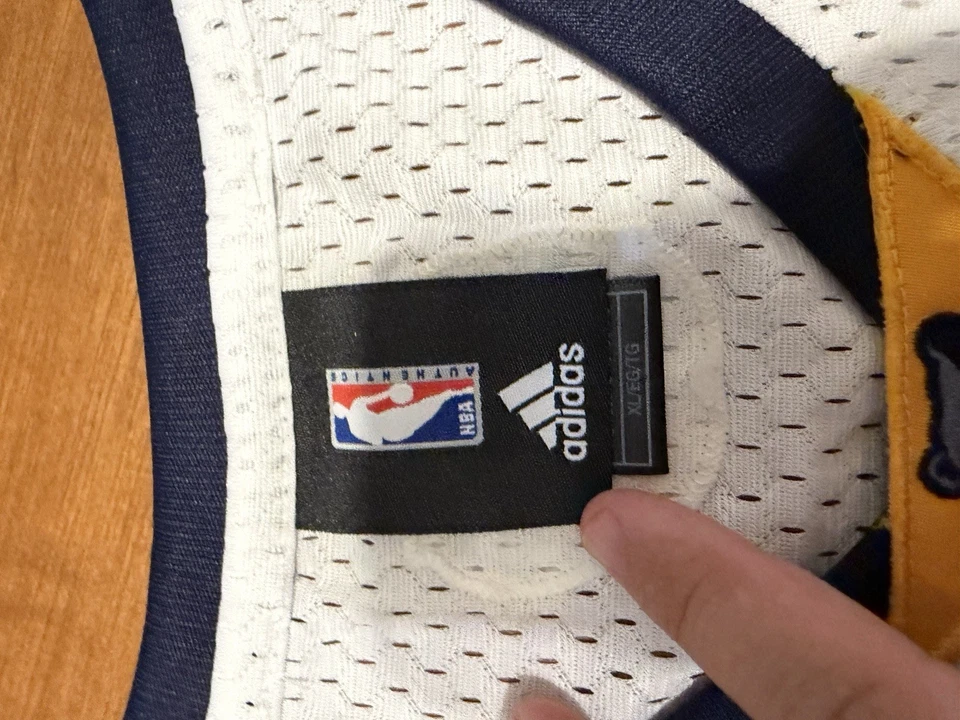 Adidas Tennessee Grizzlies NBA Basketball Jersey Size XL Excellent Condition - Image 4 of 4
