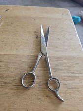 Vintage Marks Brand 902 7-1/2" Barber Scissors. Made In Brazil.