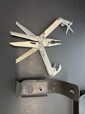 Leatherman Wave Original Multi-tool With Leather Sheath