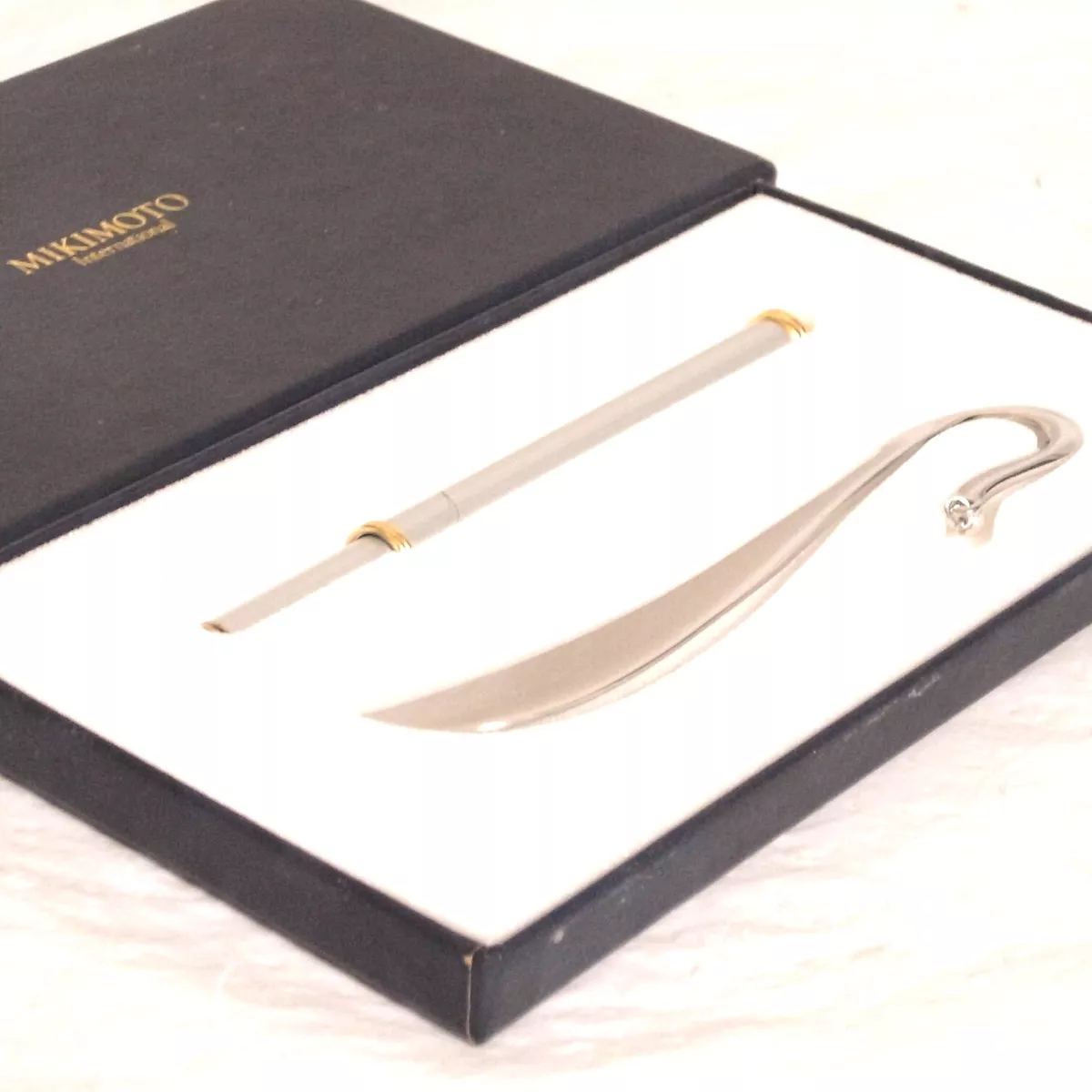 Auth Vintage Mikimoto International Japan Pearl Ball Point Pen Bookmark Set