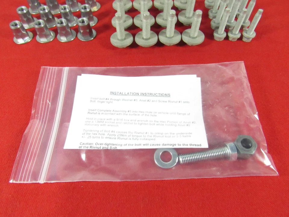 68193128AB DODGE RAM 1500-5500 Kit de herrajes de montaje de escalón lateral tubular OEM MOPAR Foto 3 de 4