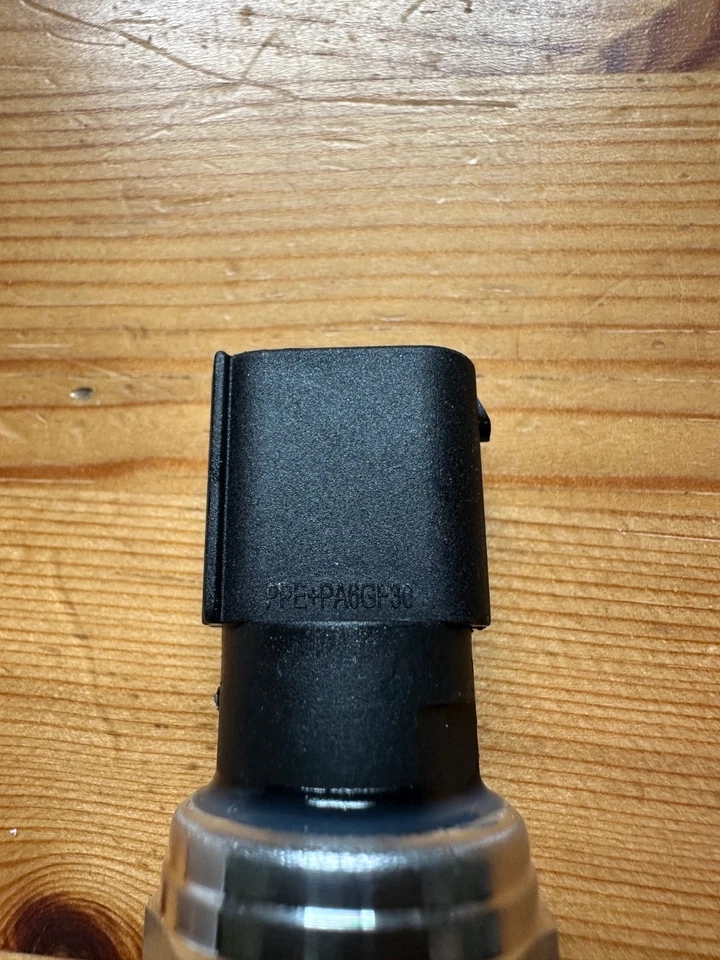 New For Mercedes-Benz A/C Temperature Pressure Switch Sensor 2038300472 - Image 3 of 4