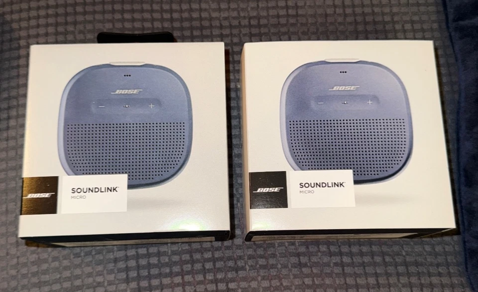 Bose SoundLink Micro - 2 Bluetooth Lautsprecher - Dunkelblau (783342-0500) - Bild 3 von 3
