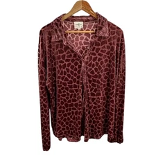 Umgee Womens L Giraffe Print Velvet Burnout Long Sleeve Button Down Shirt