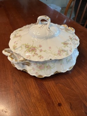 Haviland Limoges Covered Vegetable Bowl Schleigel 57