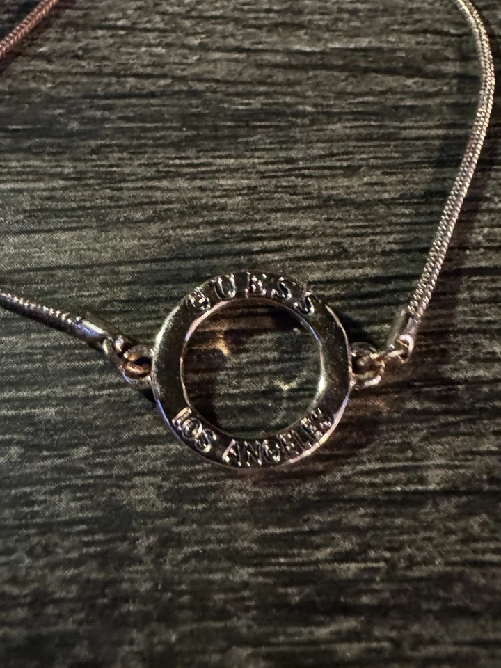 Pulsera Guess Oro Rosa Foto 3 de 3