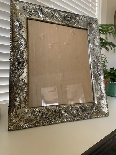Antique BEAUTIFUL Hammered Metal Asian Chinese Dragon Frame Standw/Glass Silver