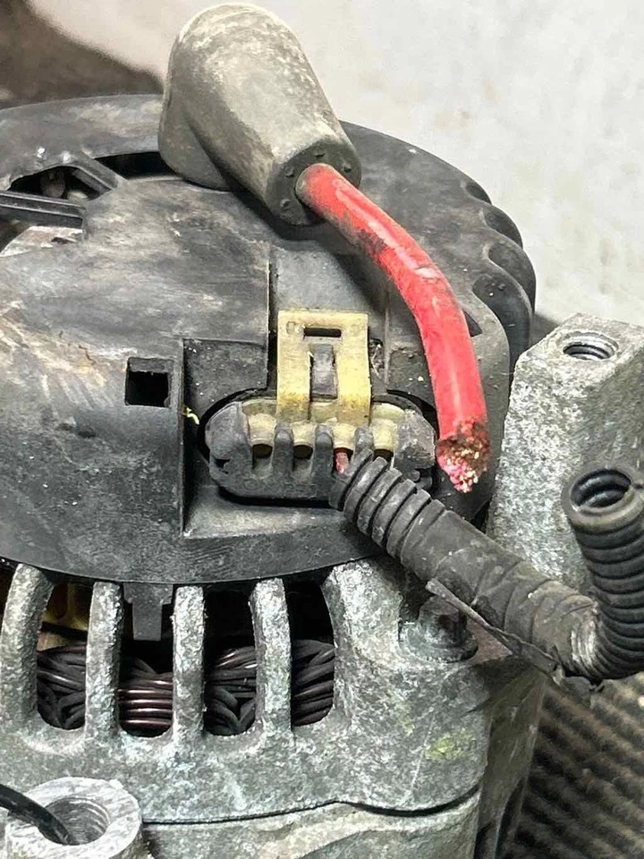 Fits 1996-2000 Chevrolet S10/S15/Sonoma Alternator OEM#:8104636510 Foto 2 de 4