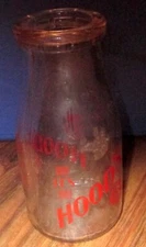 1944 H.P. Hood & Sons Milk Bottle Half Pint "It's Hood's"