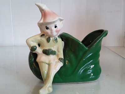  Shawnee Vtg Green Yellow Pixie Elf Sitting on Tip of a Shoe Planter Flower Hat
