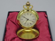 Montres de Gousset - Blason argenté et dorures - Hachette