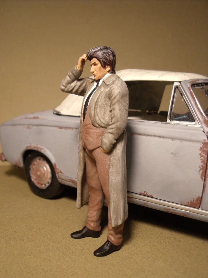 1/18 FIGURE  COLUMBO PETER FALK  VROOM  PAINTED  SOLIDO  WELLY  NOREV MINICHAMPS - Image 2 of 4