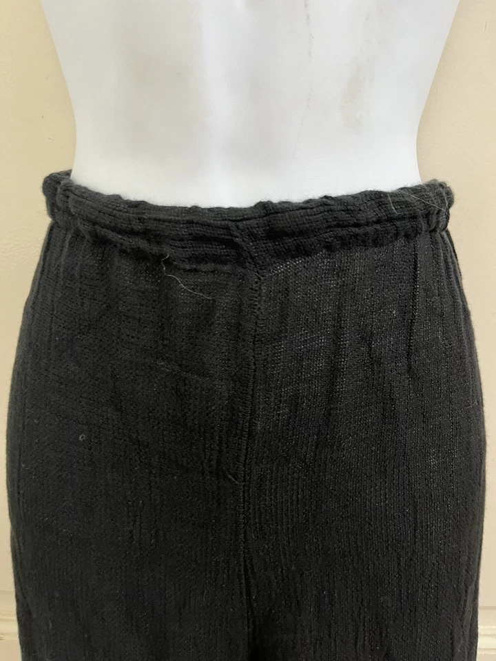 Calça Lagenlook MADE IN ITALY Preta Tecido Linho/Algodão Elástico Cintura Desgastada Bainha - Imagem 3 de 4