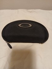 Oakley Vault Sunglass Case, Zipper Closure Hard Shell Nylon 07-025 Black