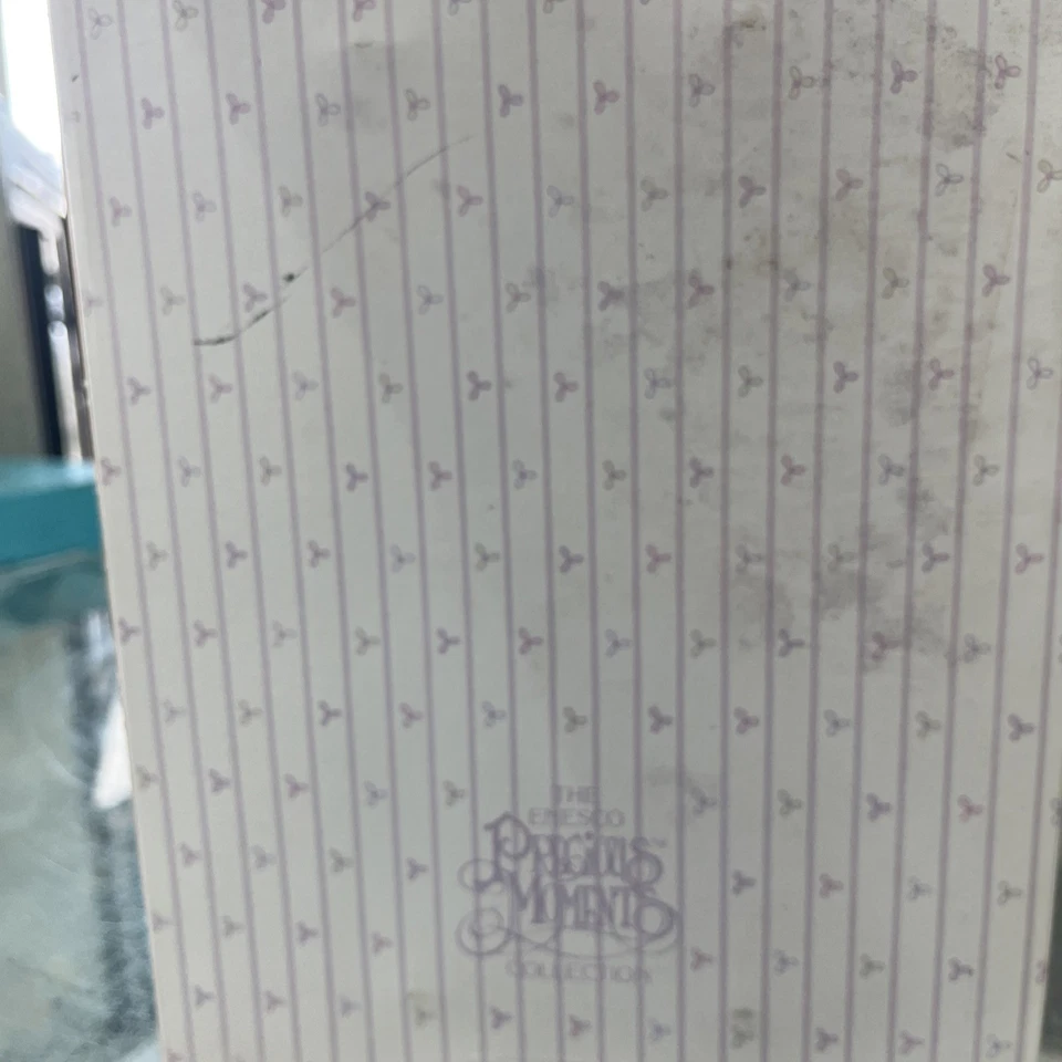 Tazas para tostar de novia y novio Precious Moments en caja Foto 4 de 4