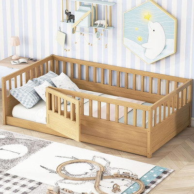 Montessori Twin Floor Bed with High Fence & Door - Natural Finish