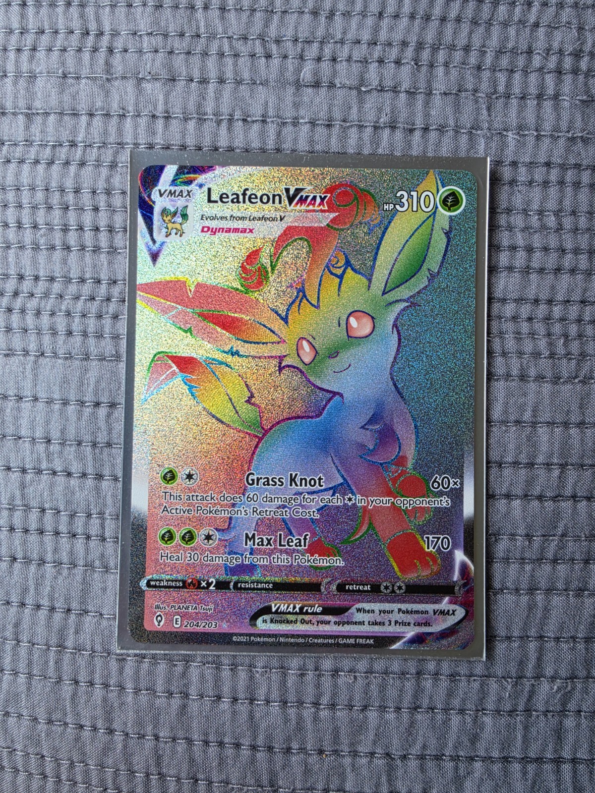 Pokémon: Evolving Skies - Leafeon VMAX Secret Rare 204/203