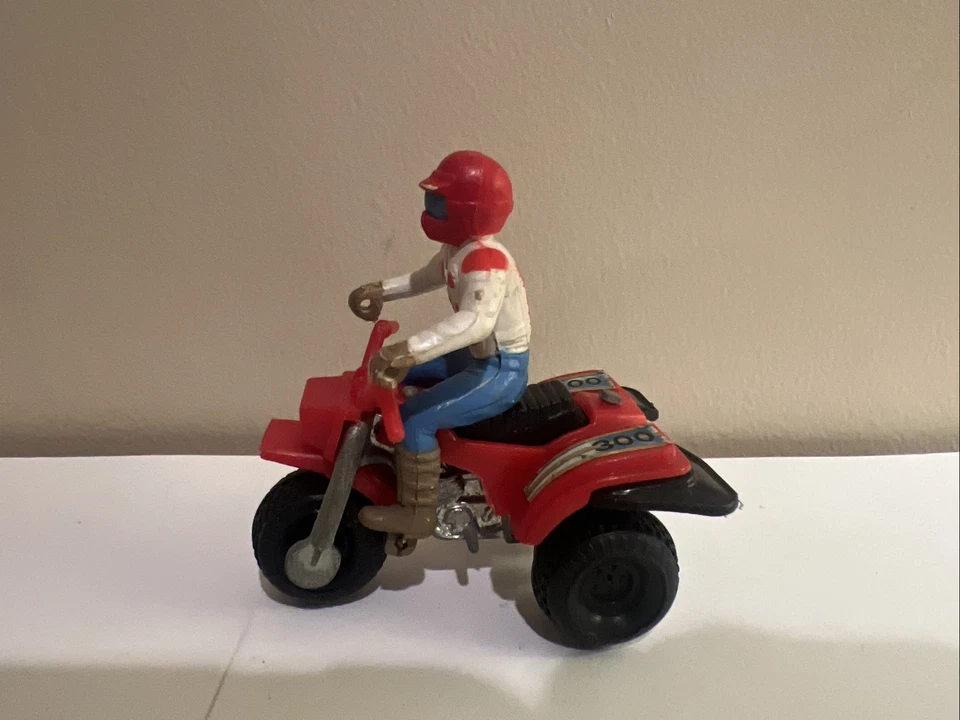 Vehículo todo terreno Tootsietoy vintage 3 ruedas fundido a presión 3" HONDA 300 Foto 3 de 4