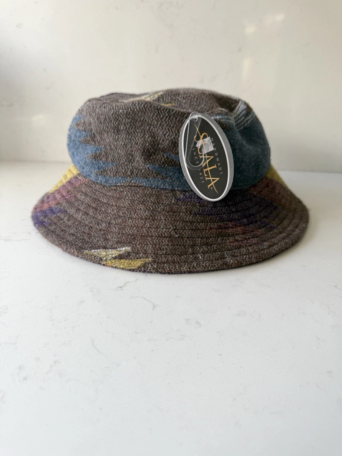 NWT Scala Fleece Lined Bucket Hat w/ Aztec Style Pattern - Cozy Winter Hat Women