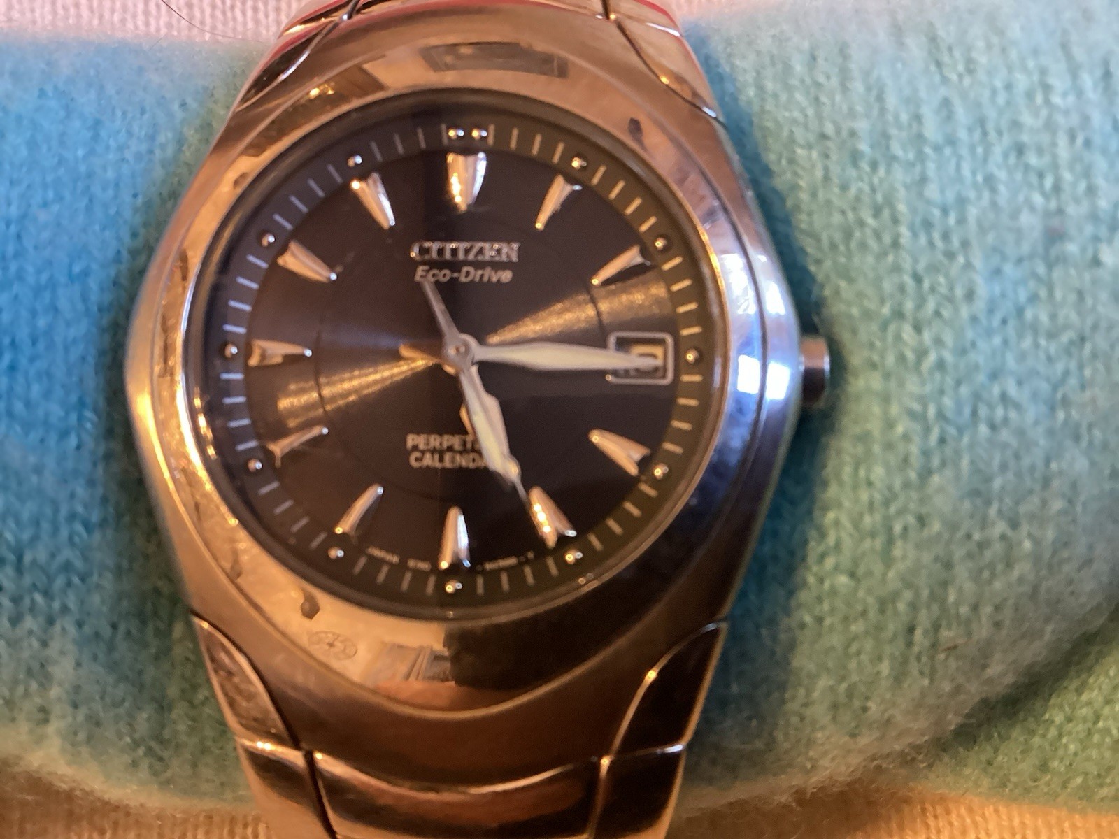 Battery Vintage Citizen Needs Perpetual E760-h27066 Eco-drive Calendar - vintagewatches.pk