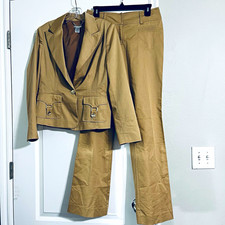 Cache Beige 2-Piece Pant Suit Set Women  s 6 One-Button Notch Lapel Lined