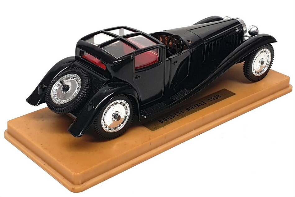 Solido 1/43 Scale 136 - 1930 Bugatti 41 Royale - Black/Red Seats