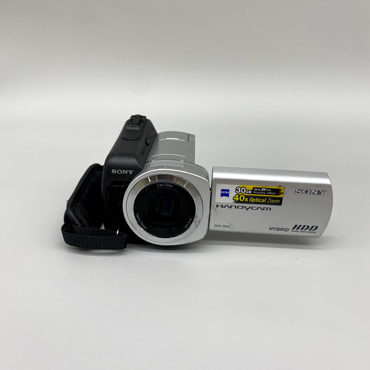 Sony DCR-SR45 Handycam Digital Video Camcorder 40x/30GB Black