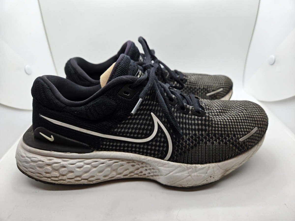 nike zoomx invincible run flyknit black