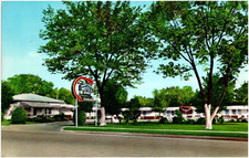 Ranch House Roadside Motel Nevada Missouri MO 1950s Chrome Postcard Photo