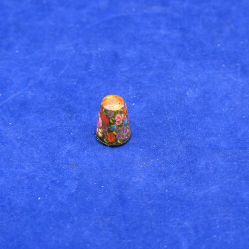 Vintage Painted Wood Thimble India T-802 - Picture 3 of 5