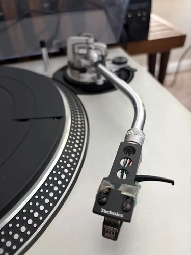 New ListingTechnics SL-1600MK2 Direct Drive Automatic Turntable Silver Pitch Control Repeat