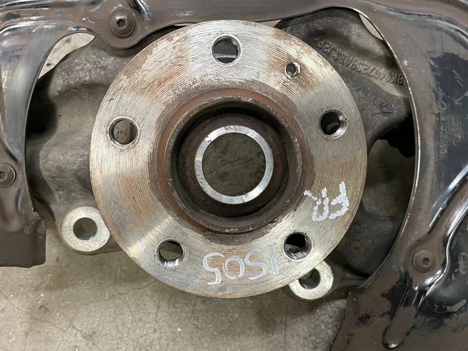 12 13 14 15 Audi S7 delantero derecho pasajero husillo nudillo cubo rueda AWD 1605 OEM Foto 2 de 4