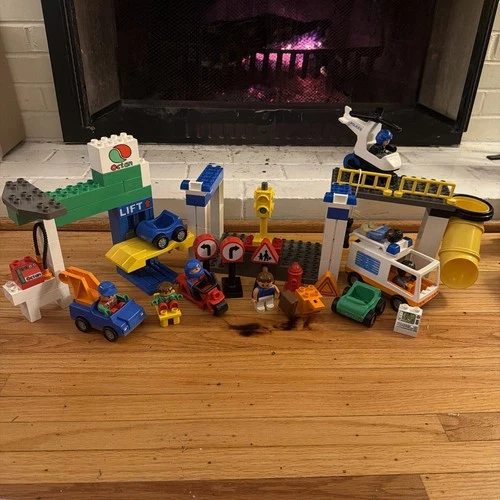 Vintage Lego Explore DUPLO Town Building Set 3619 Traffic Town Incomplete