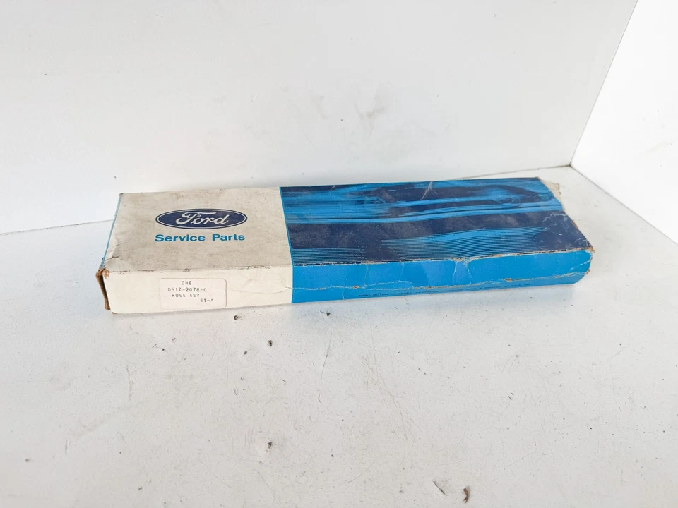 Оригинальный тормозной гидравлический шланг Ford подходит для Ford Bronco 1976-1977 D6TZ-2078-C (EL15) - Изображение 2 из 4